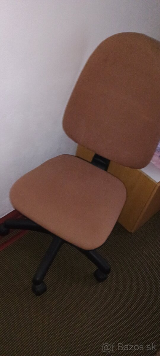Kancelarska stolicka - 2