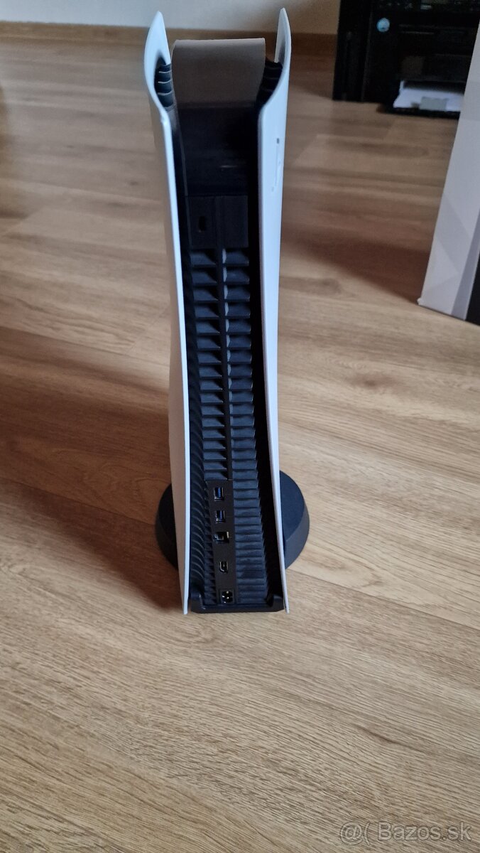 Playstation 5 s mechanikou- PS5 - 2