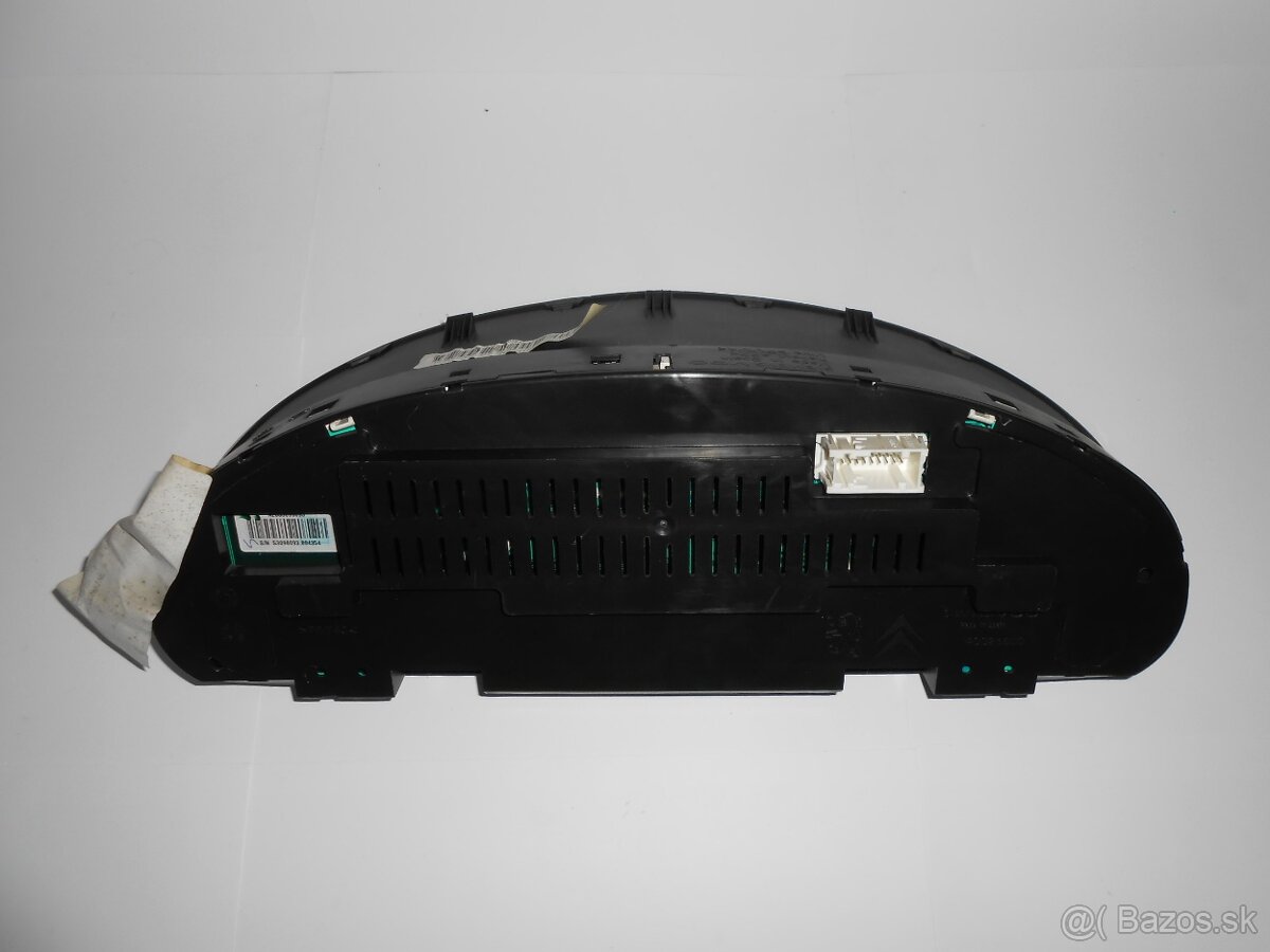 Biele budiky Peugeot 607 / dieselové / - 2