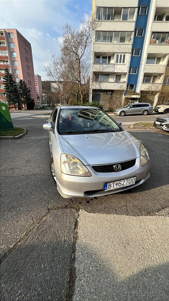 Honda Civic 7 generácia - 2