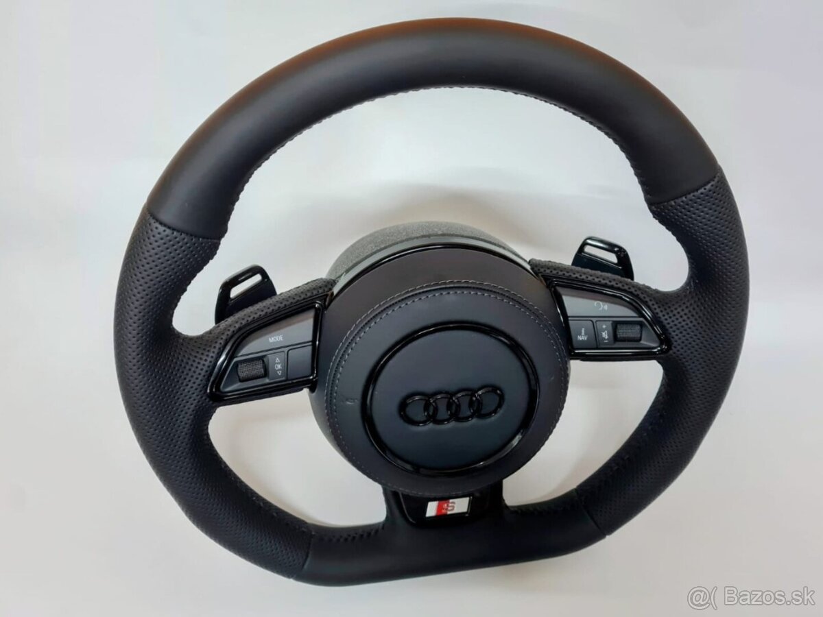 AUDI MULTIFUNKCNY VOLANT S AIRBAGOM A PADLAMI, čierna niť - 2