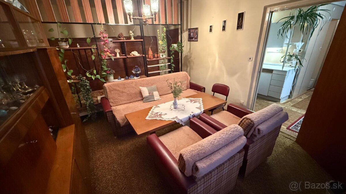 Predám 1izbový byt Nová Baňa - 2