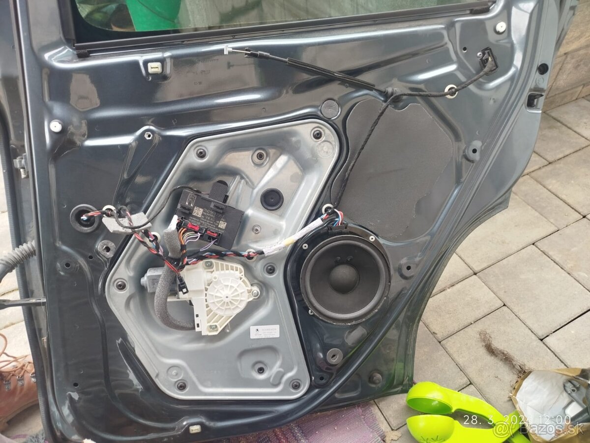 Škoda yeti zadné dvere - 2