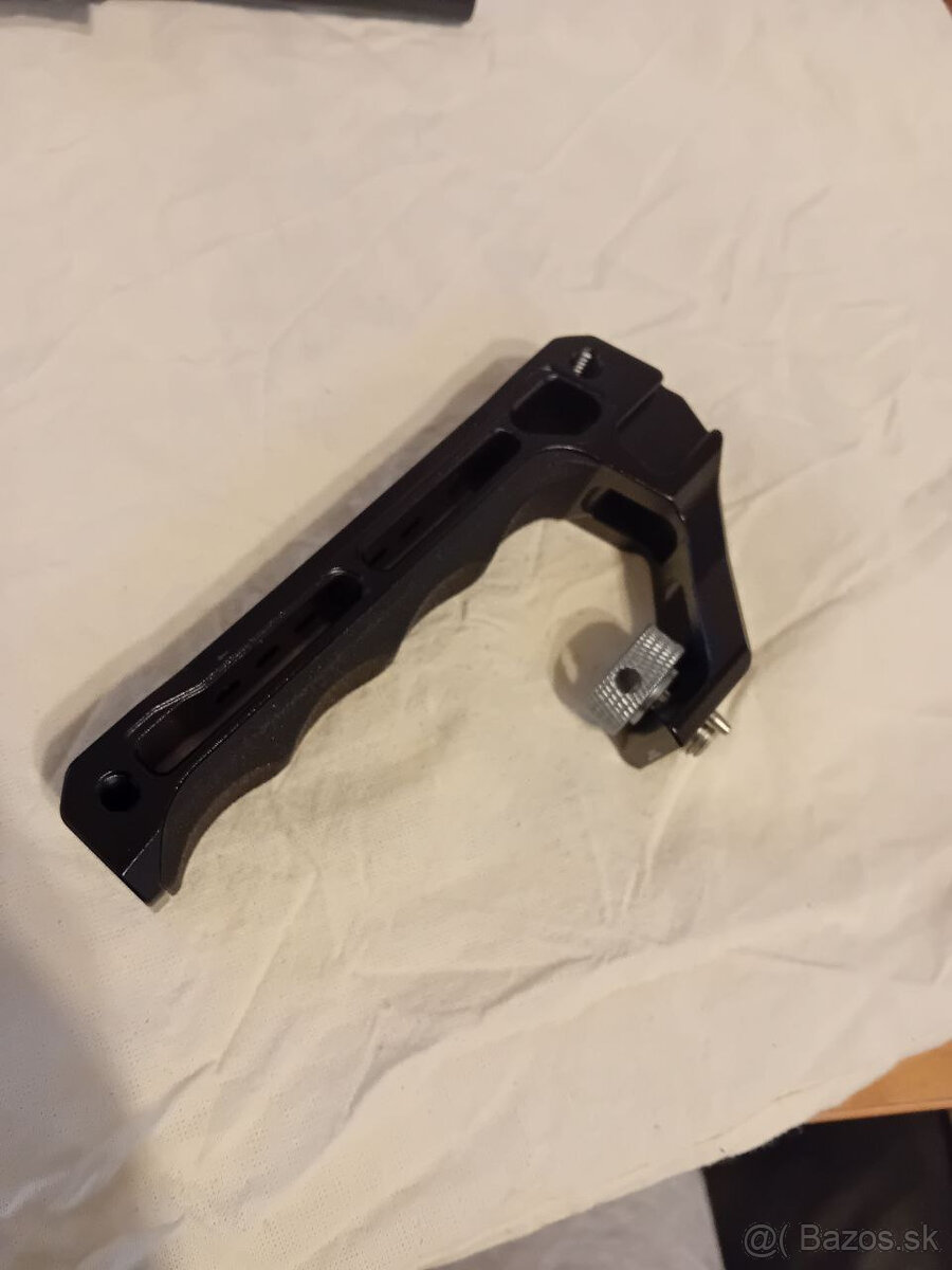 Pirslusenstvo Ku Sony A7III - 2