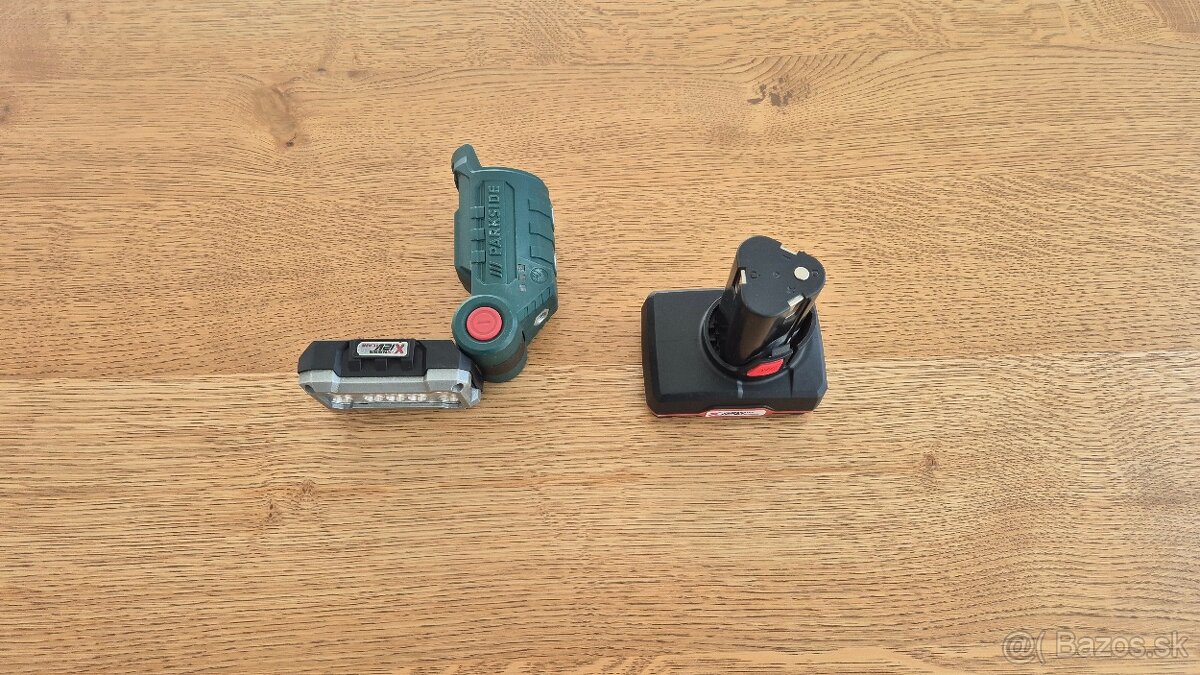 PARKSIDE 12V LED pracovné svetlo + 4Ah 12V Batéria - 2