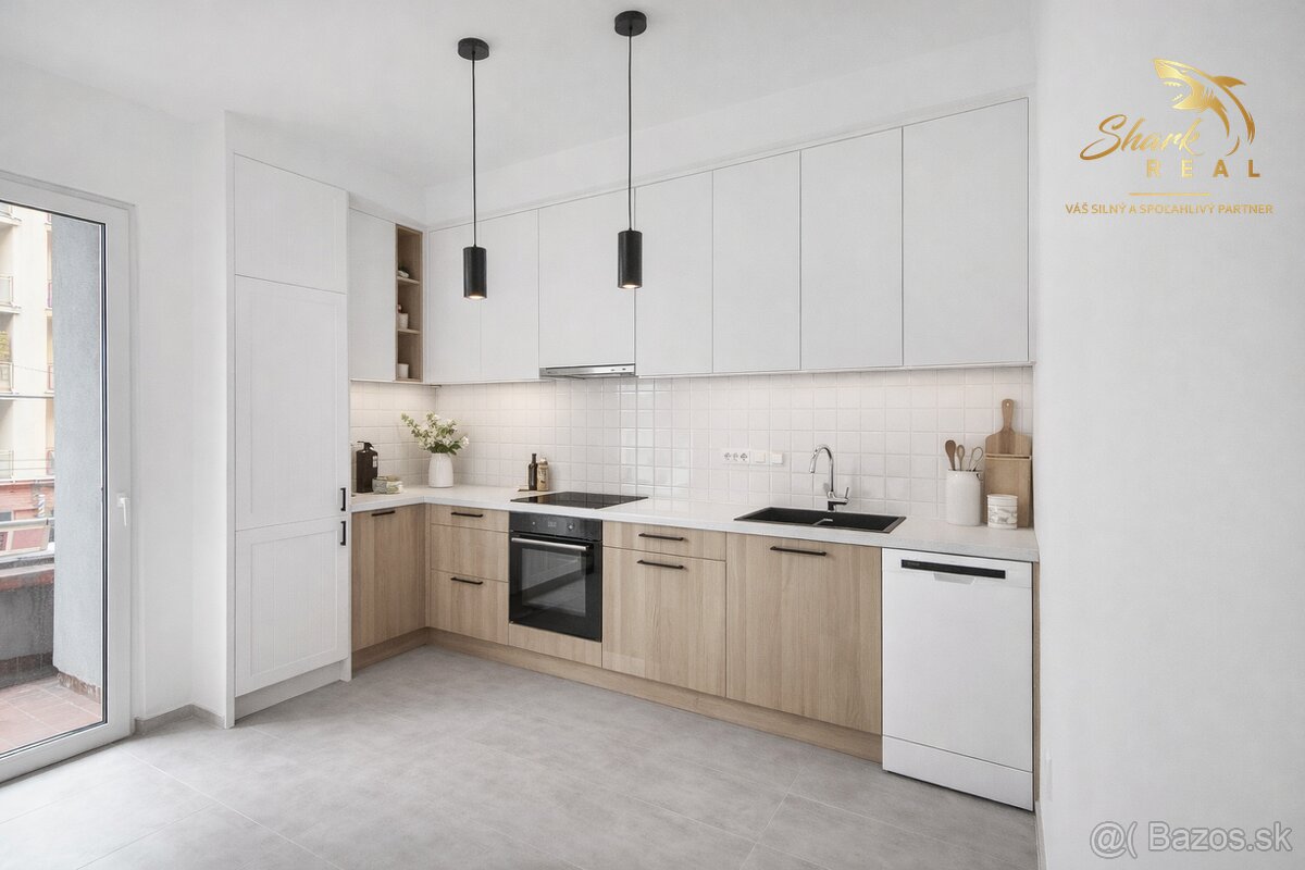 4i byt s otvorenou dispozíciou a 2 balkónmi v srdci Starého - 2