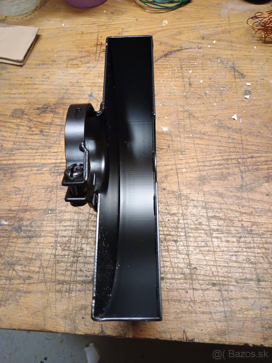 Ochranný kryt na karbobrúsku - 2