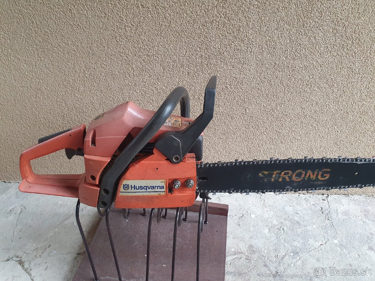 Motorová píla Husqvarna 137 - 2