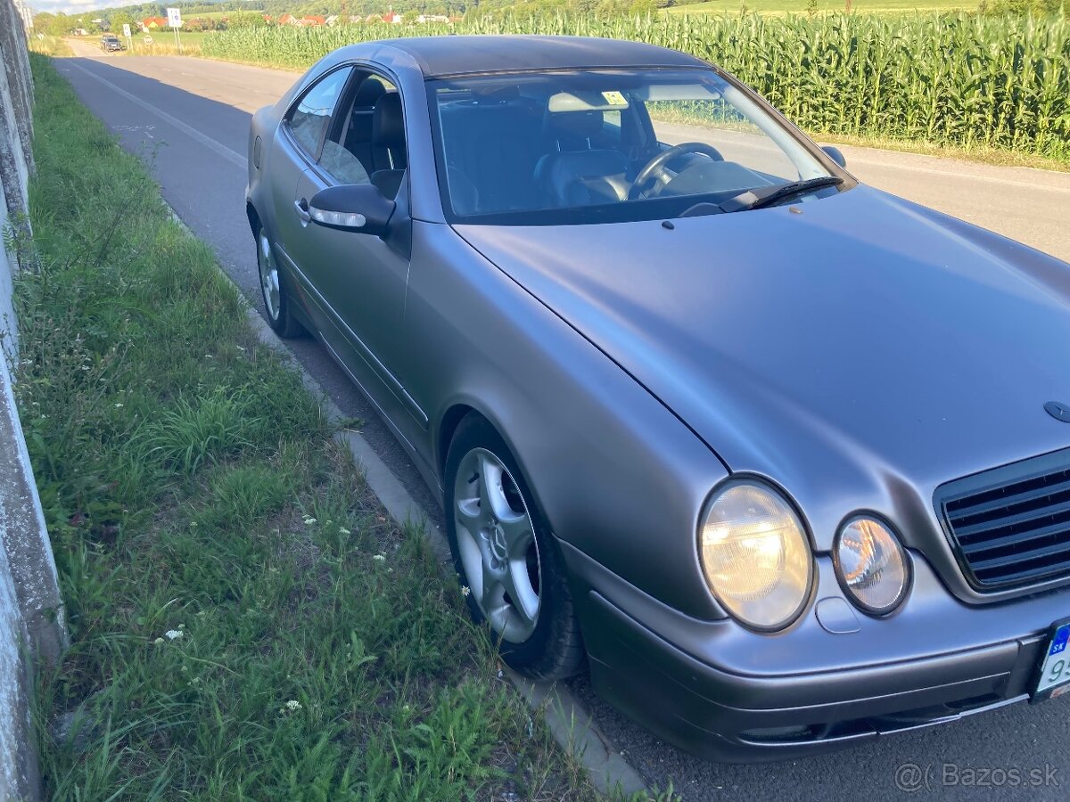 Mercedes benz CLK-3,2 benzín - 2
