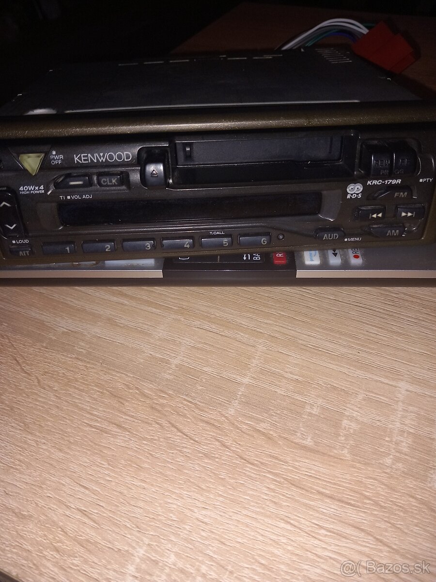 KenwoodKRC179RYA predam - 2