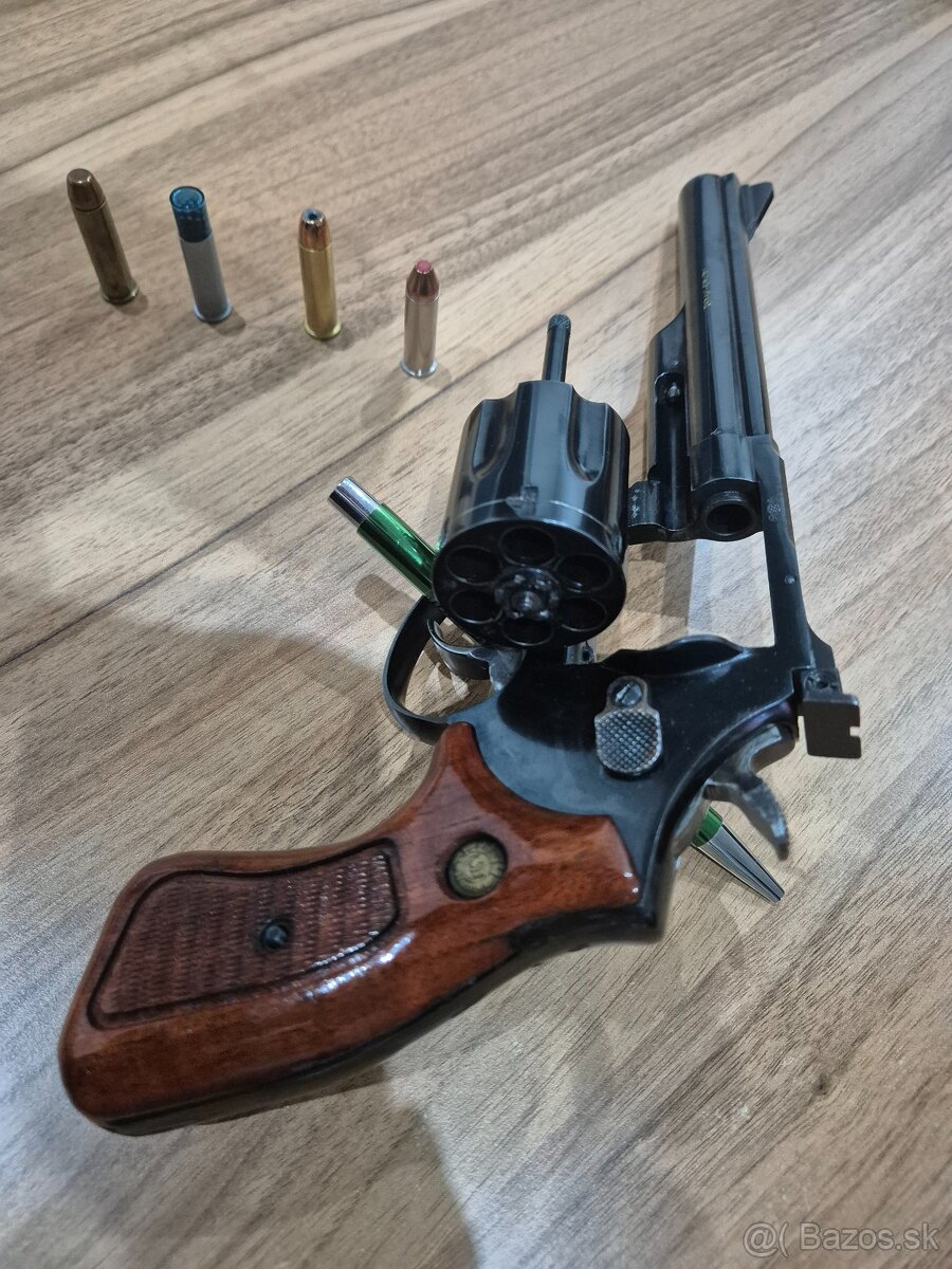Taurus Brasil 356 magnum - 2