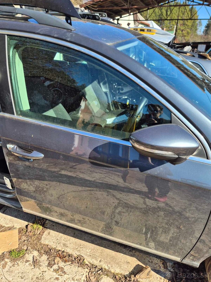 Dvere VW Passat b7 - 2