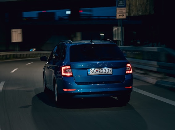 Škoda fabia 3 combi 1.0tsi 102kw - 2