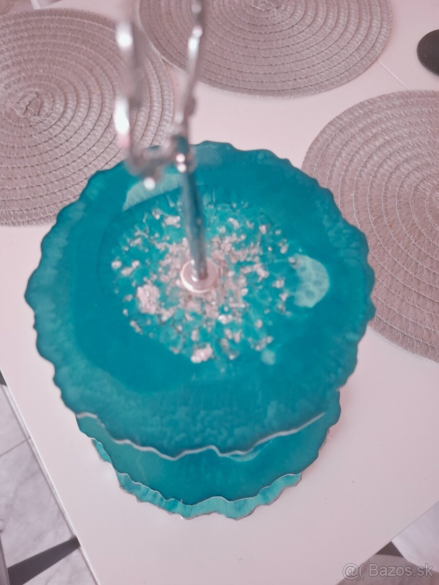 3 poschodový etažér , podnos - 2