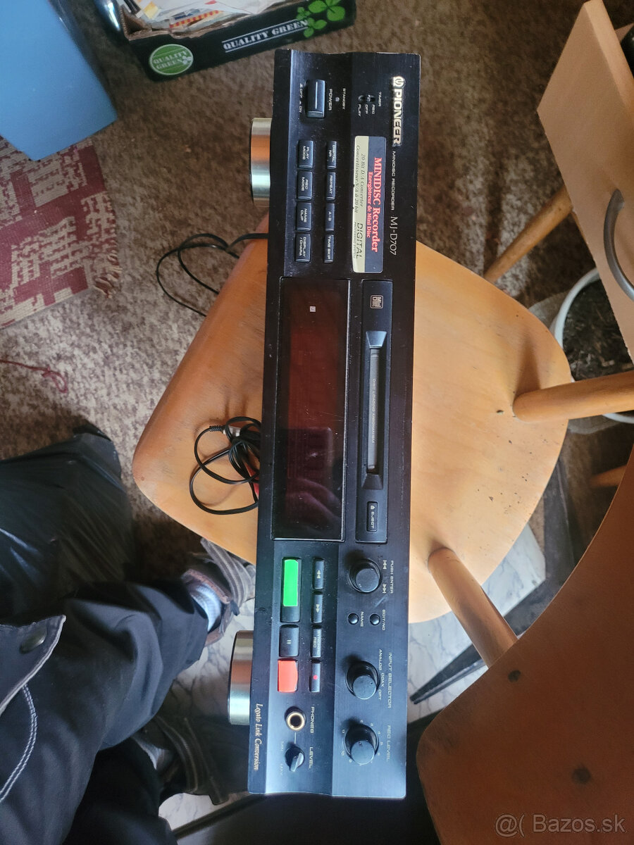Pioneer MJ-D707 Minidisc recorder - 2