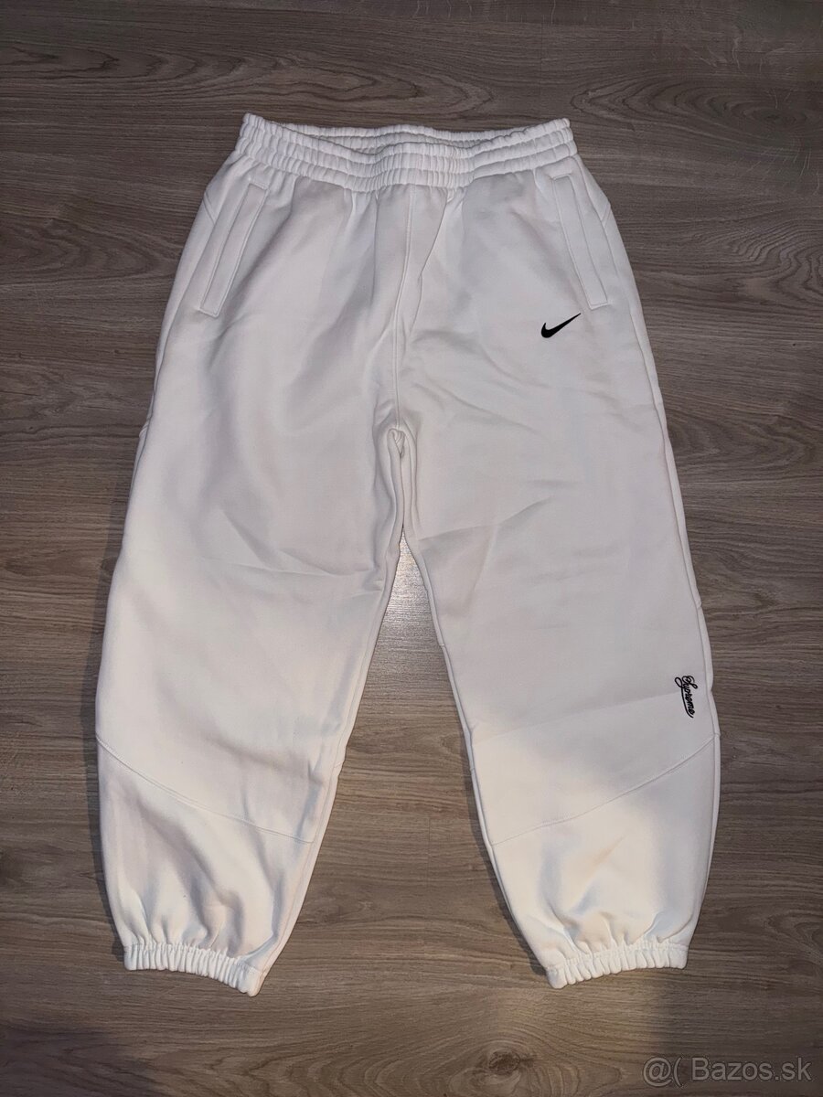 Nike x supreme súprava - 2