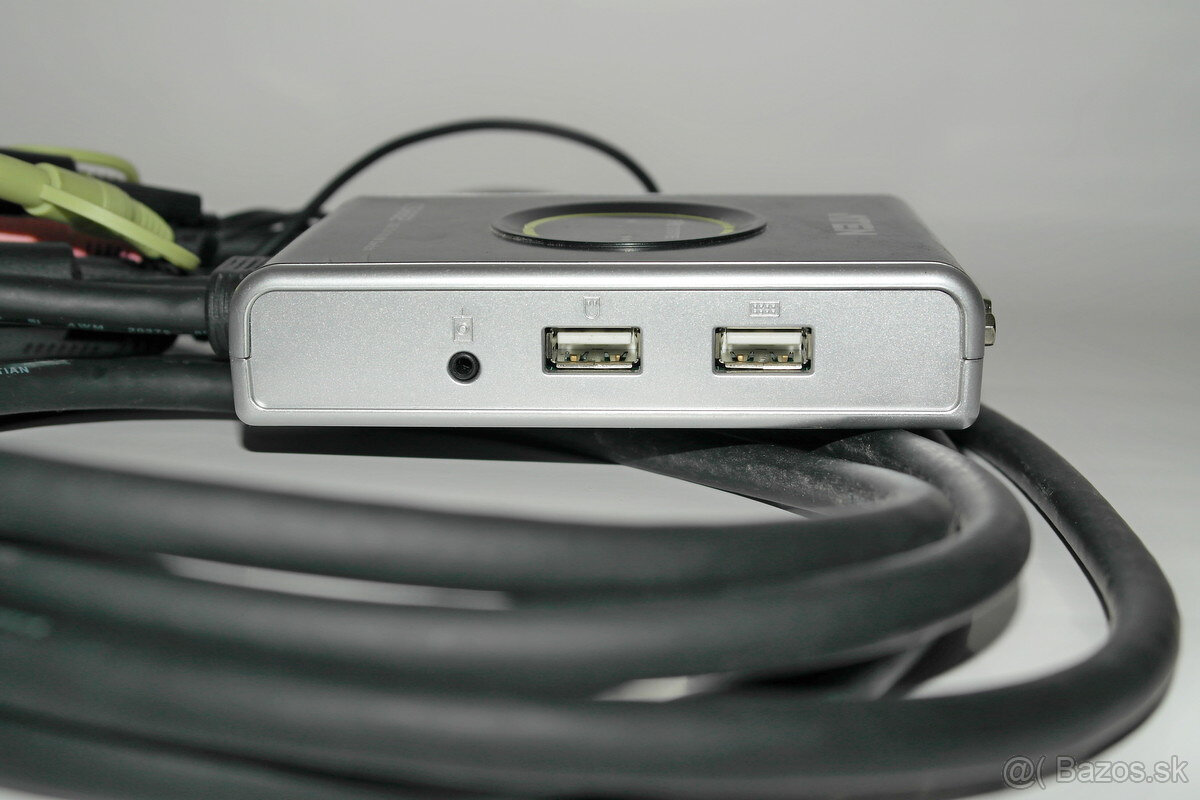 Aten CS682 KVMA switch pre ovladanie dvoch PC - 2