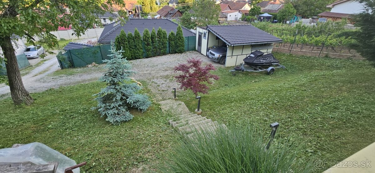 Rodinný dom v obci Kolíňany - 2