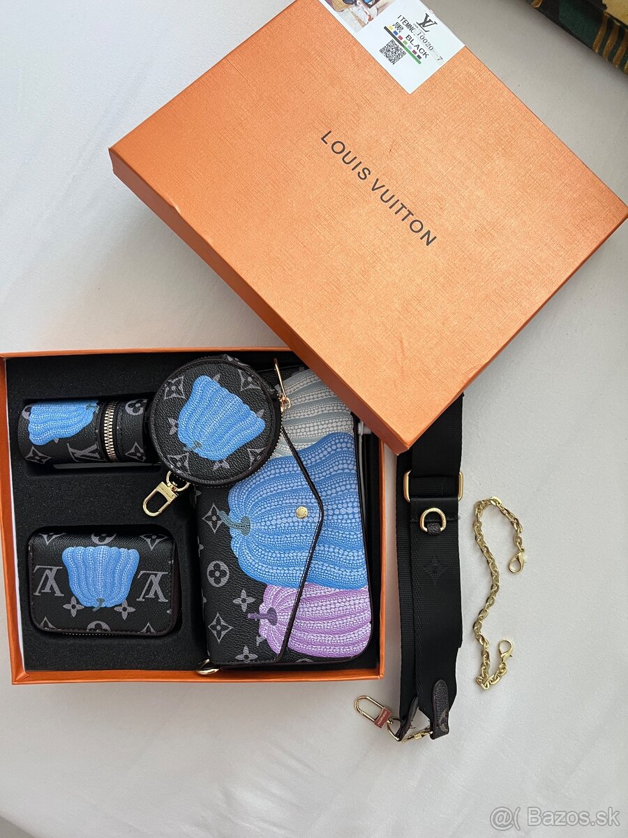 Kabelka s príslušenstvom - 2