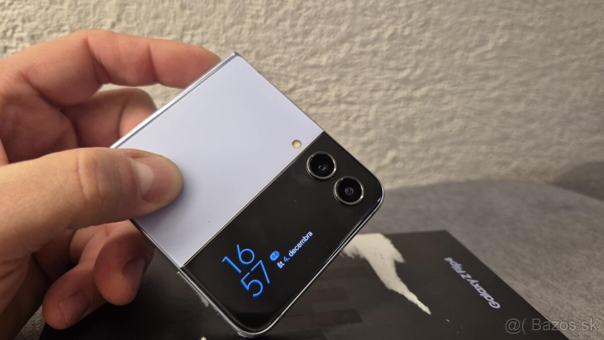 Samsung galaxy Z flip 4 128gb, fialový, úplne ako nový - 2
