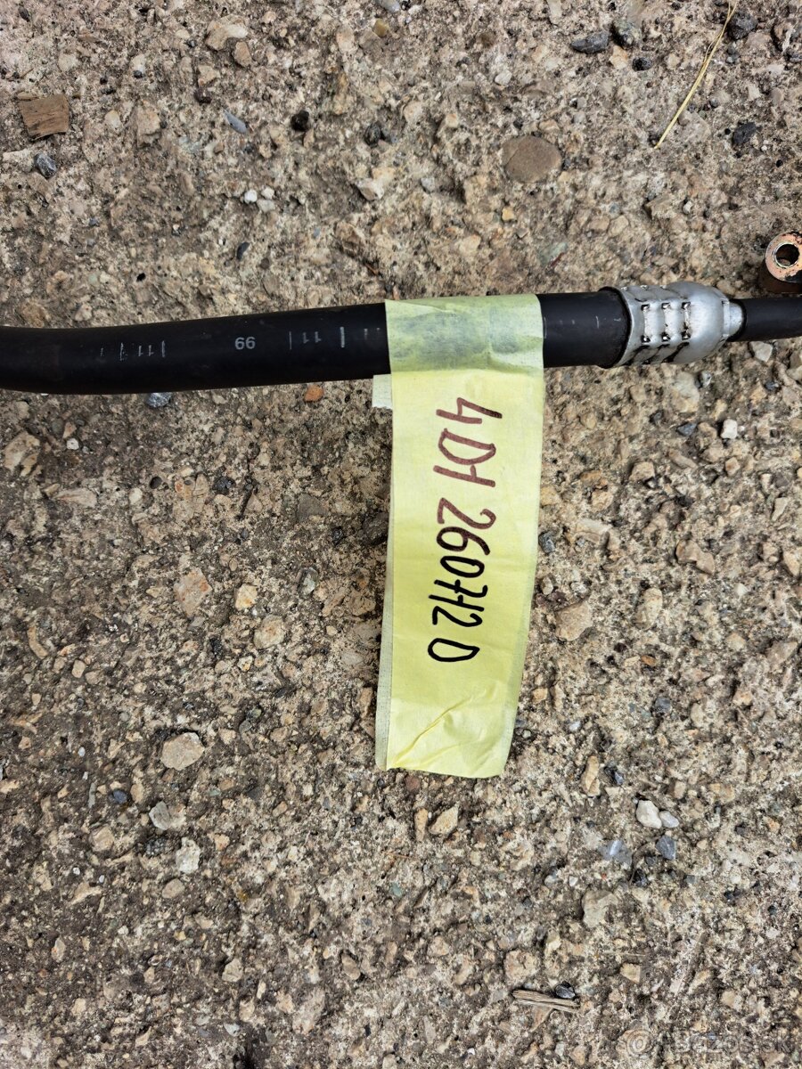 Predám hadice klimatizácie na Audi A8d2 - 2