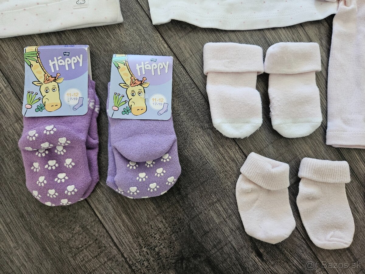 Balíček oblečenia pre dievčatko veľ. 56 - 2