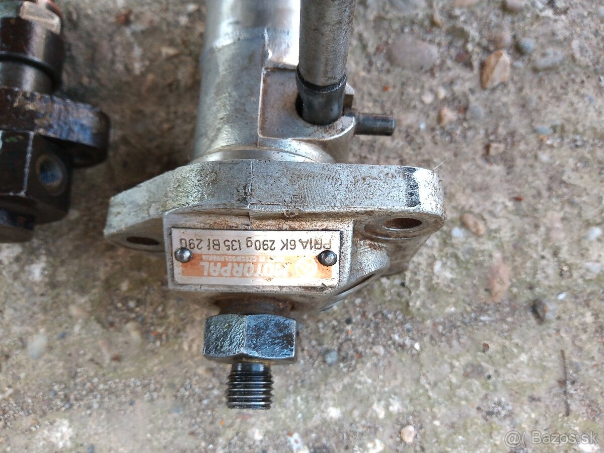 predám naftové cerpadlo na malotraktor TK - 2