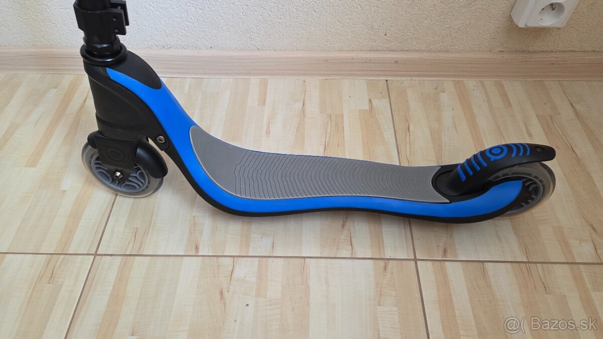 Detska kolobezka Globber Flow 125 - 2