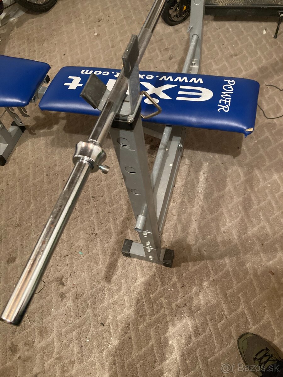 Posilnovacia lavica - 2