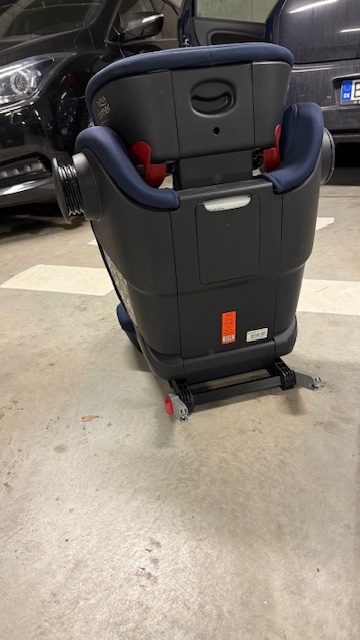 Britax Römer KIDFIX III M - 2