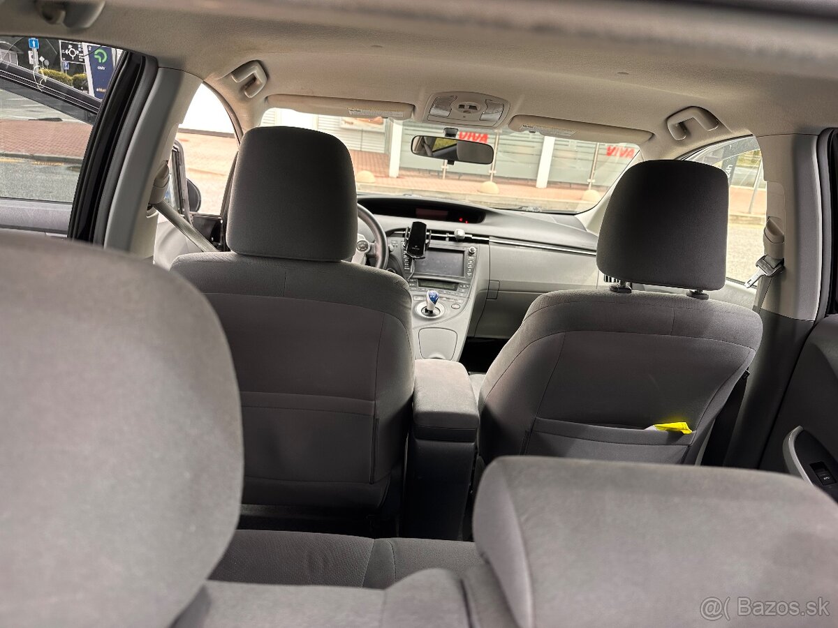 2010 Toyota Prius Hybrid l - 2