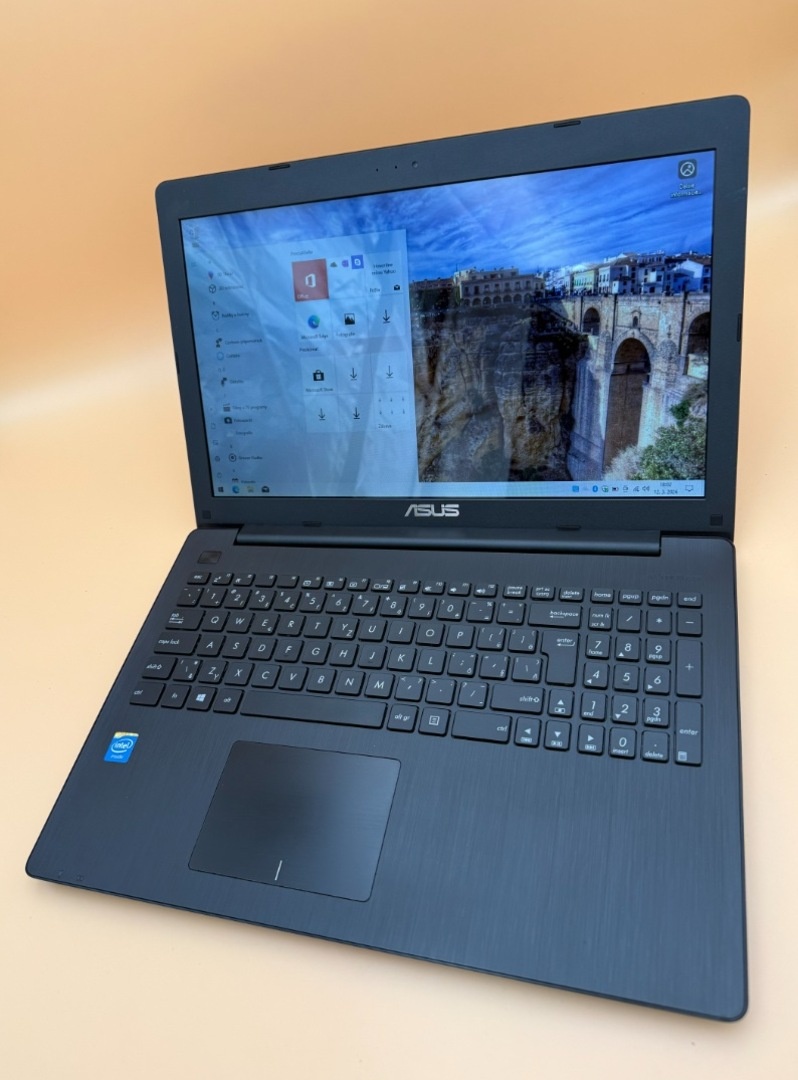 Notebook ASUS X553M / Intel Celeron / 8GB RAM / 120gb SSD - 2