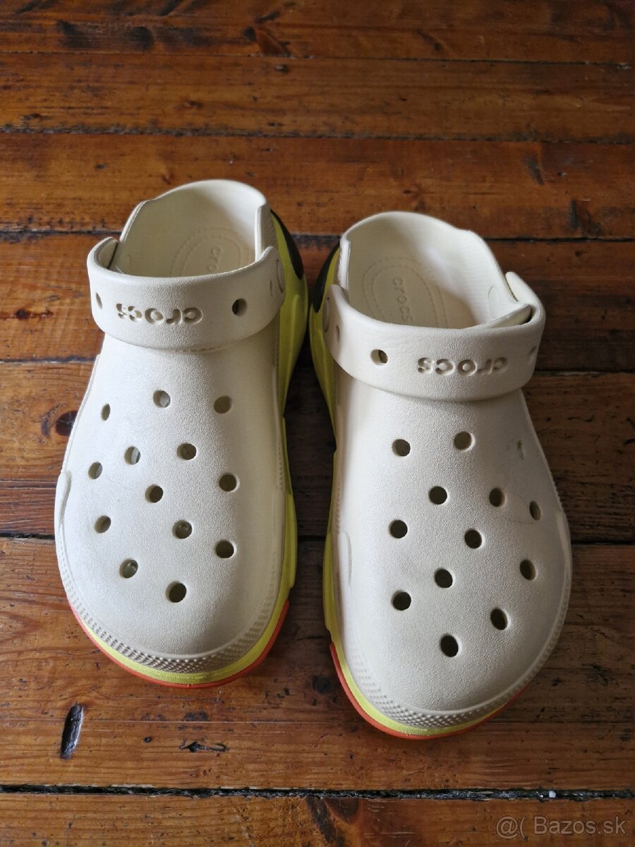 Crocs Bubble Crush Clog - 2