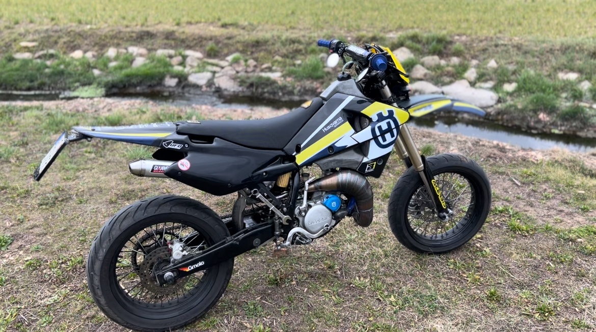 Husqvarna SM 125 Supermoto rv. 2000 TP+SPZ 11kW v TP