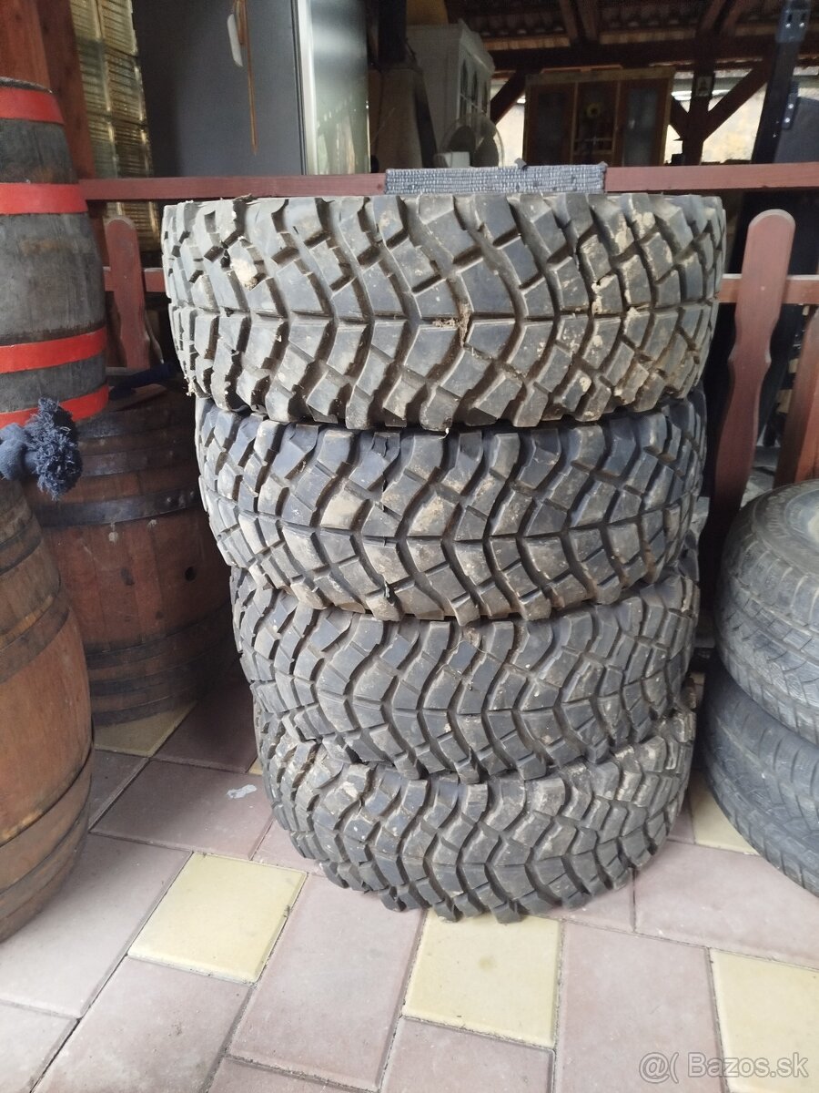 Predám pneu 265/70 R 16 - 2