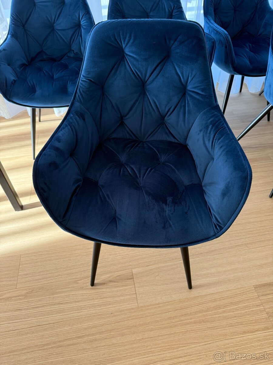 Na predaj modré čalúnené stoličky - 2
