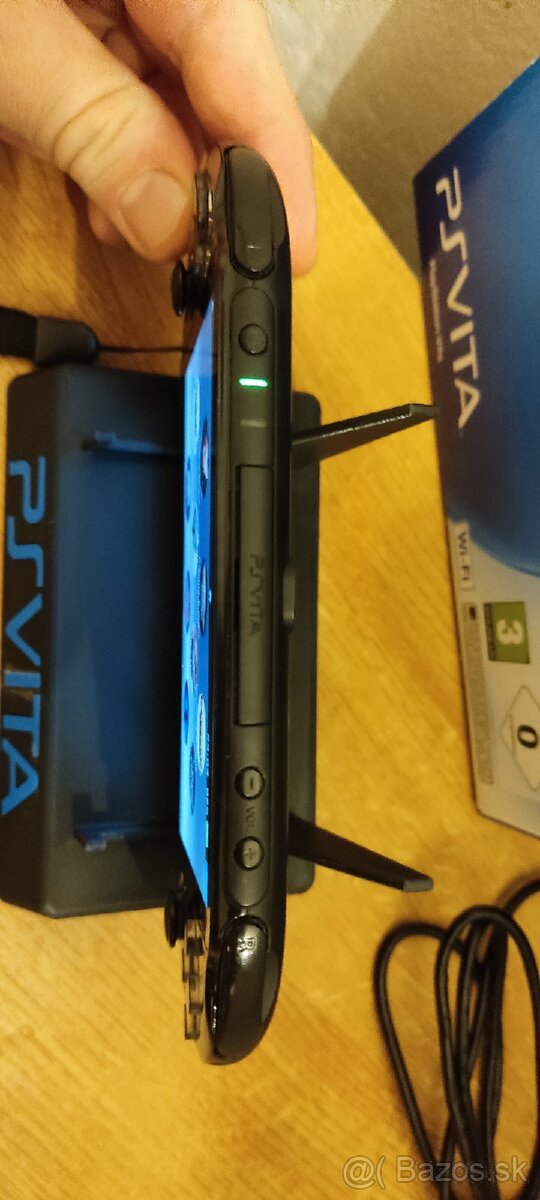 PS VITA LCD WIFI v2, 128GB, upravena. - 2