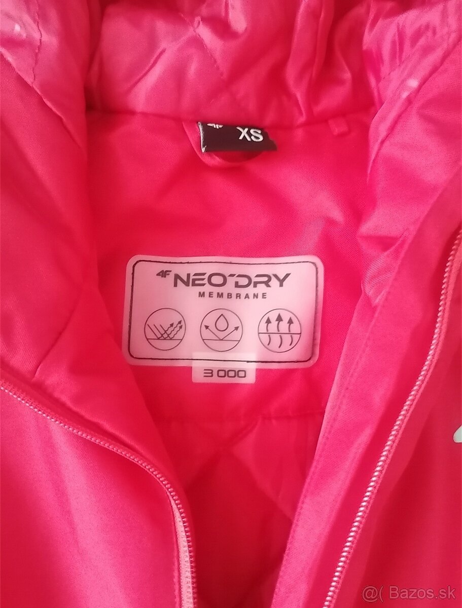 Dámska bunda 4F - 2