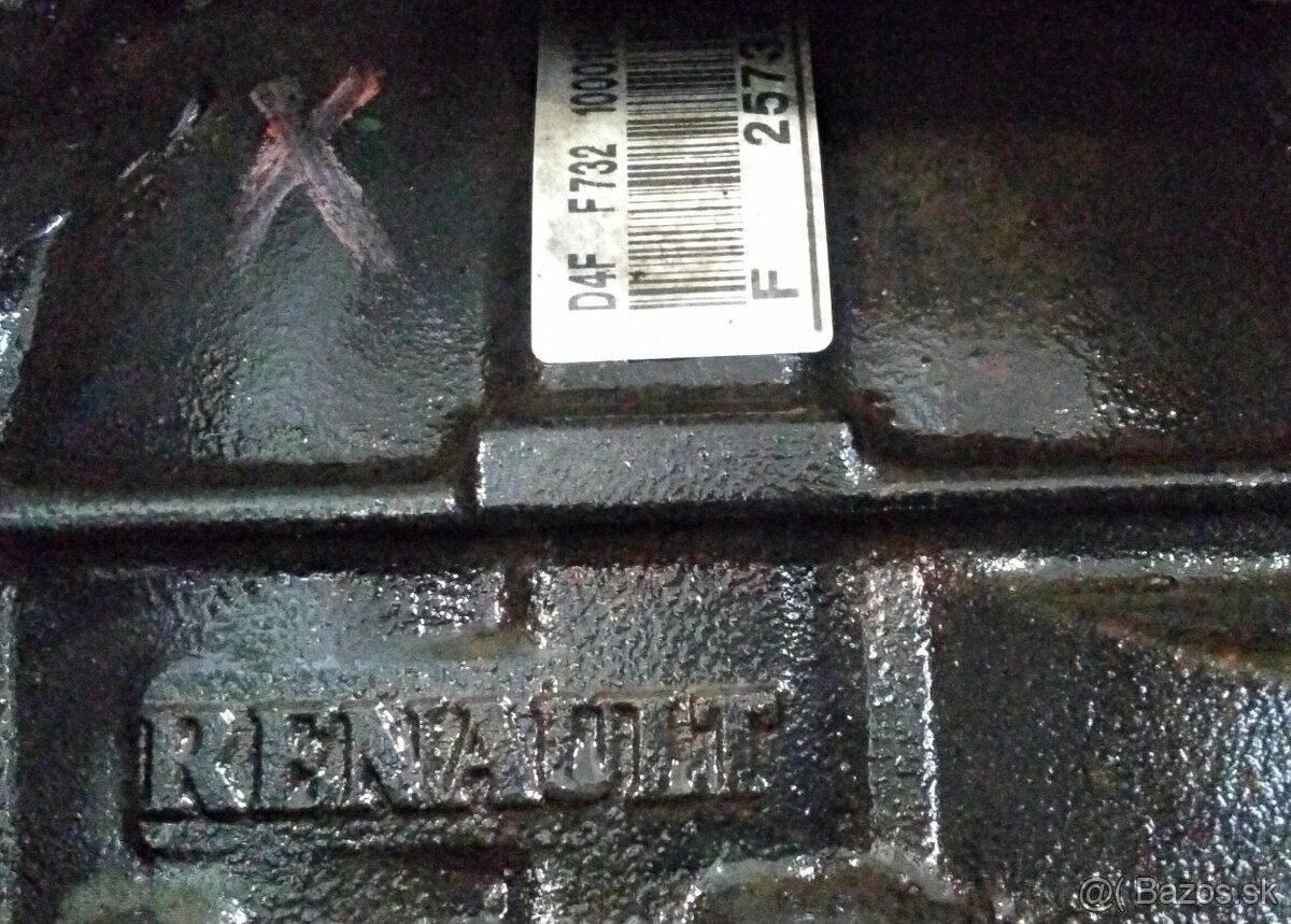 Predám MOTOR D4F F7 DACIA SANDERO 1.2 2014 DVERE, MOTOR D4FF - 2