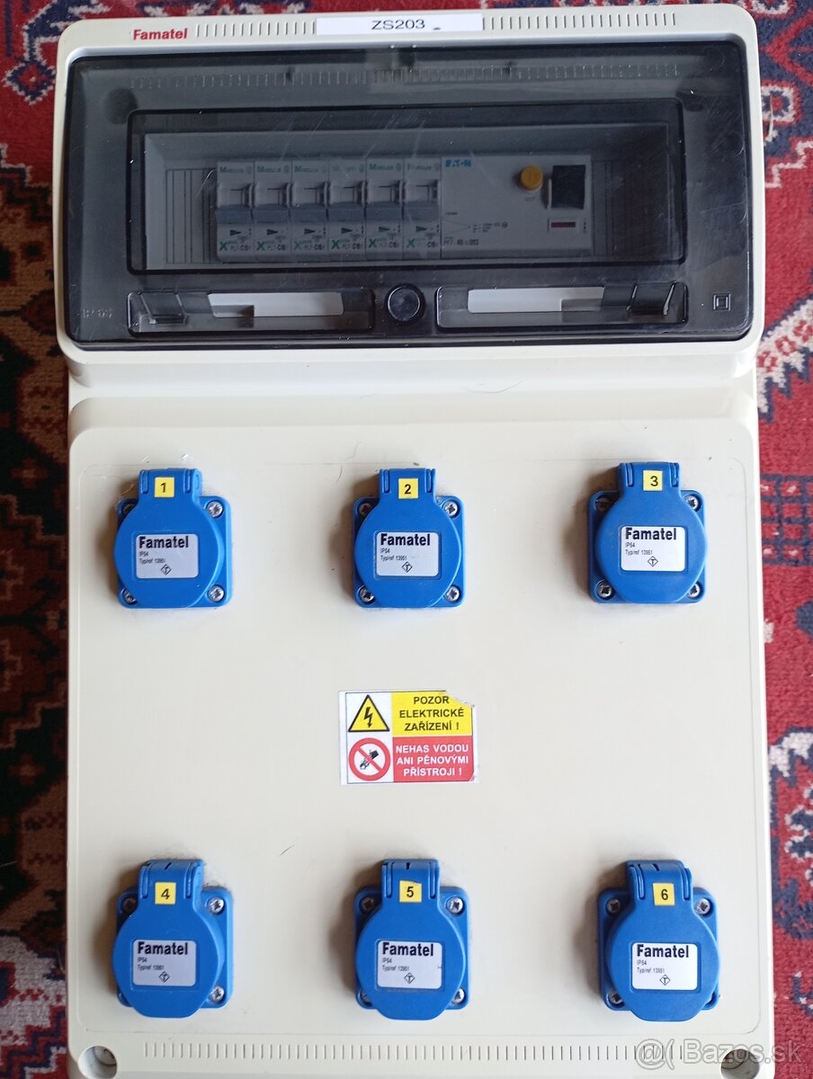 Zásuvková skriňa, Prenosný elektrický rozvádzač Famatel - 2