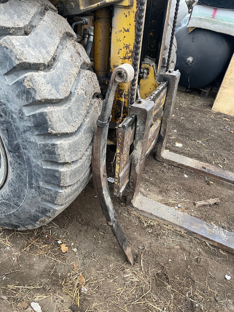 listove pero multicar m25 - 2