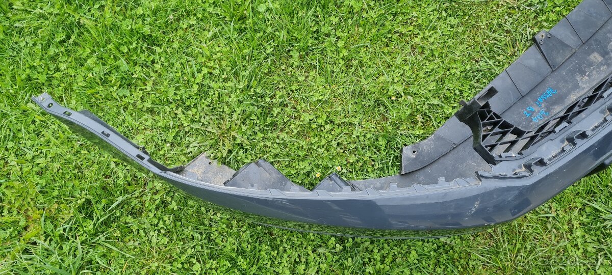 Nárazník passat b7 - 2