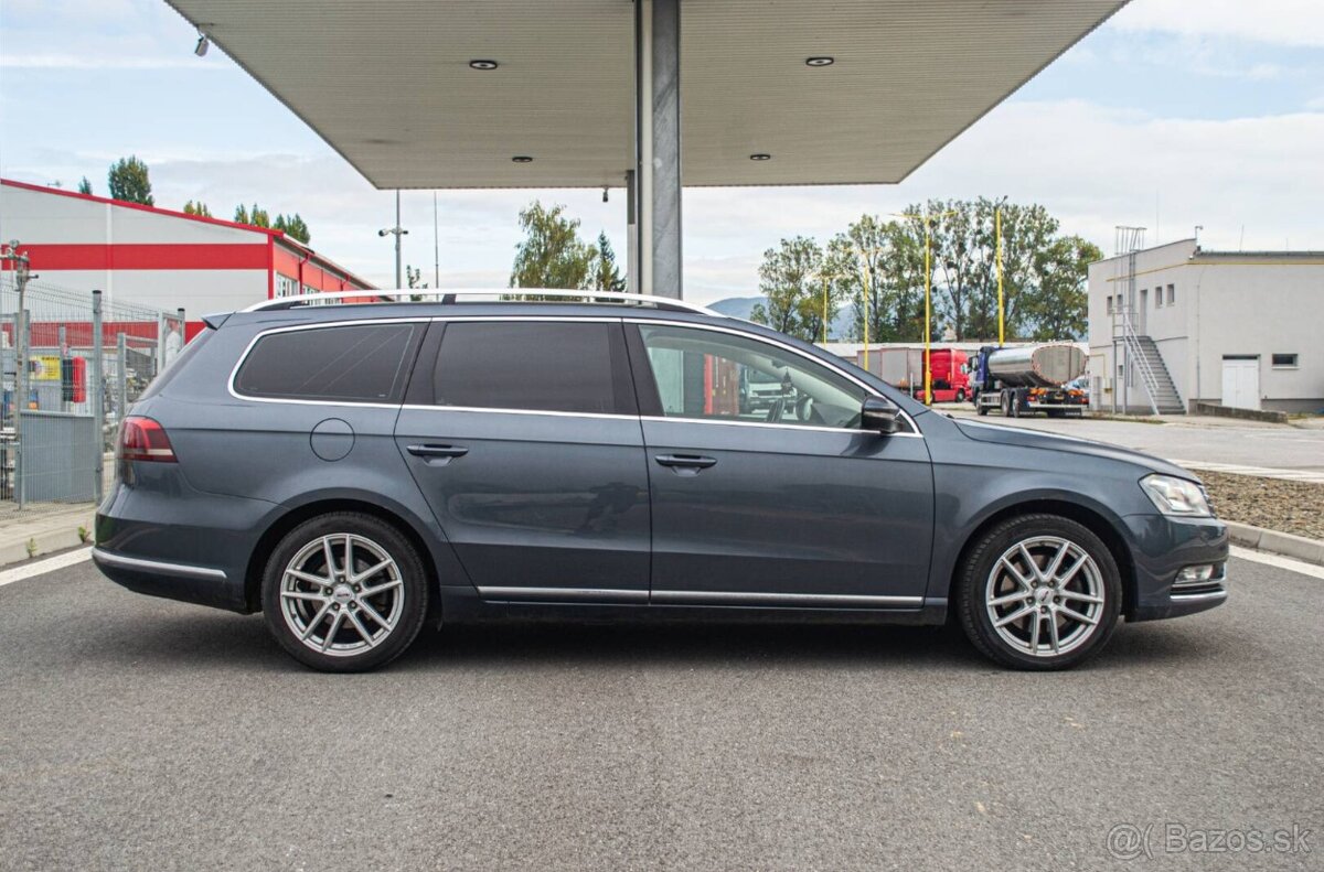 Volkswagen Passat Variant 2.0 TDI BMT Highline 4MOTION - 2