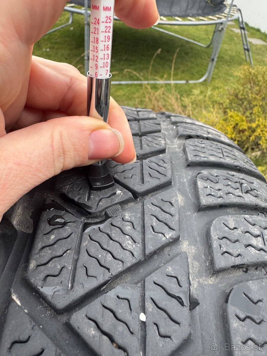 225/50 R18 Pireli Sottzero 3 zimne - 2
