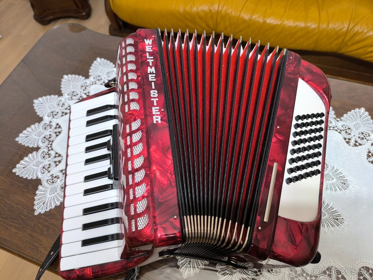 Akordeón Weltmeister - 2