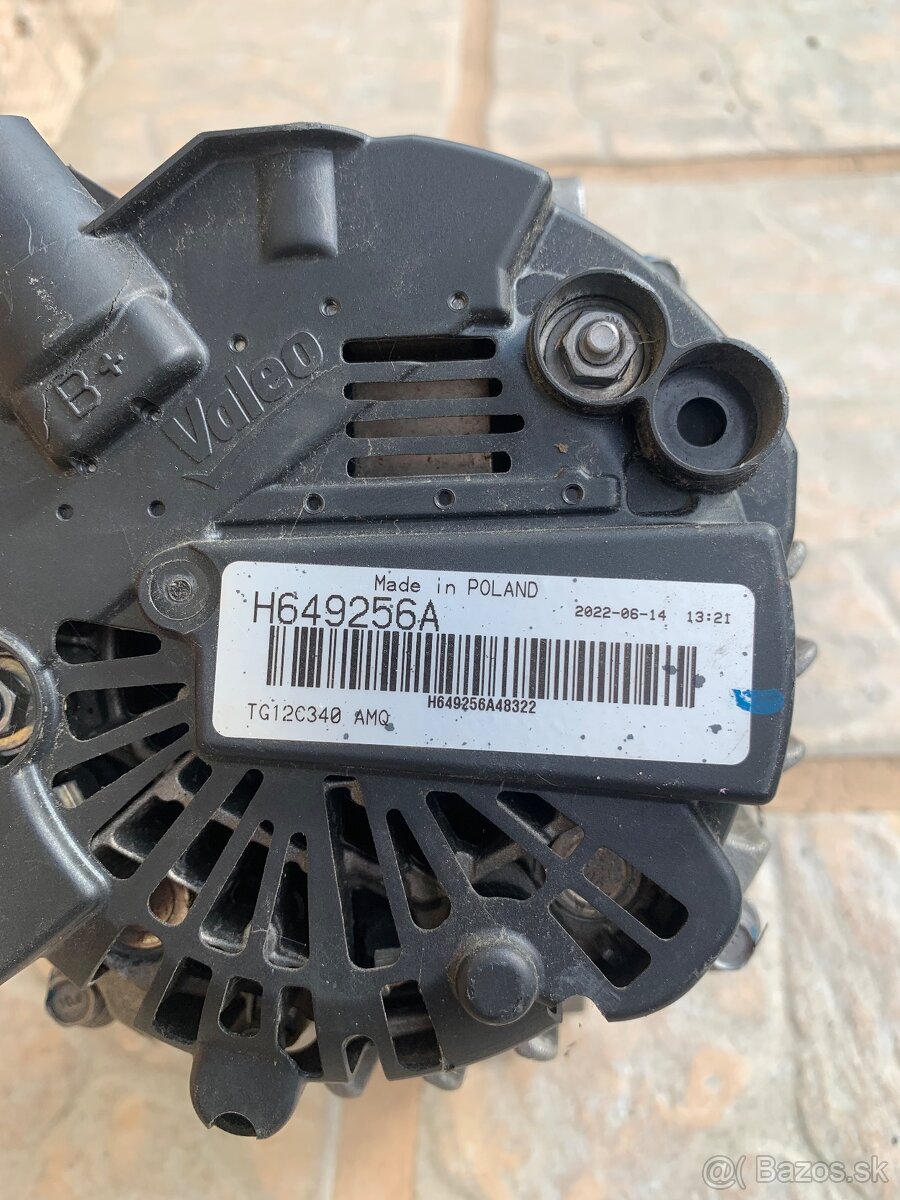 Alternátor Peugeot 207 1,4Vti - 2