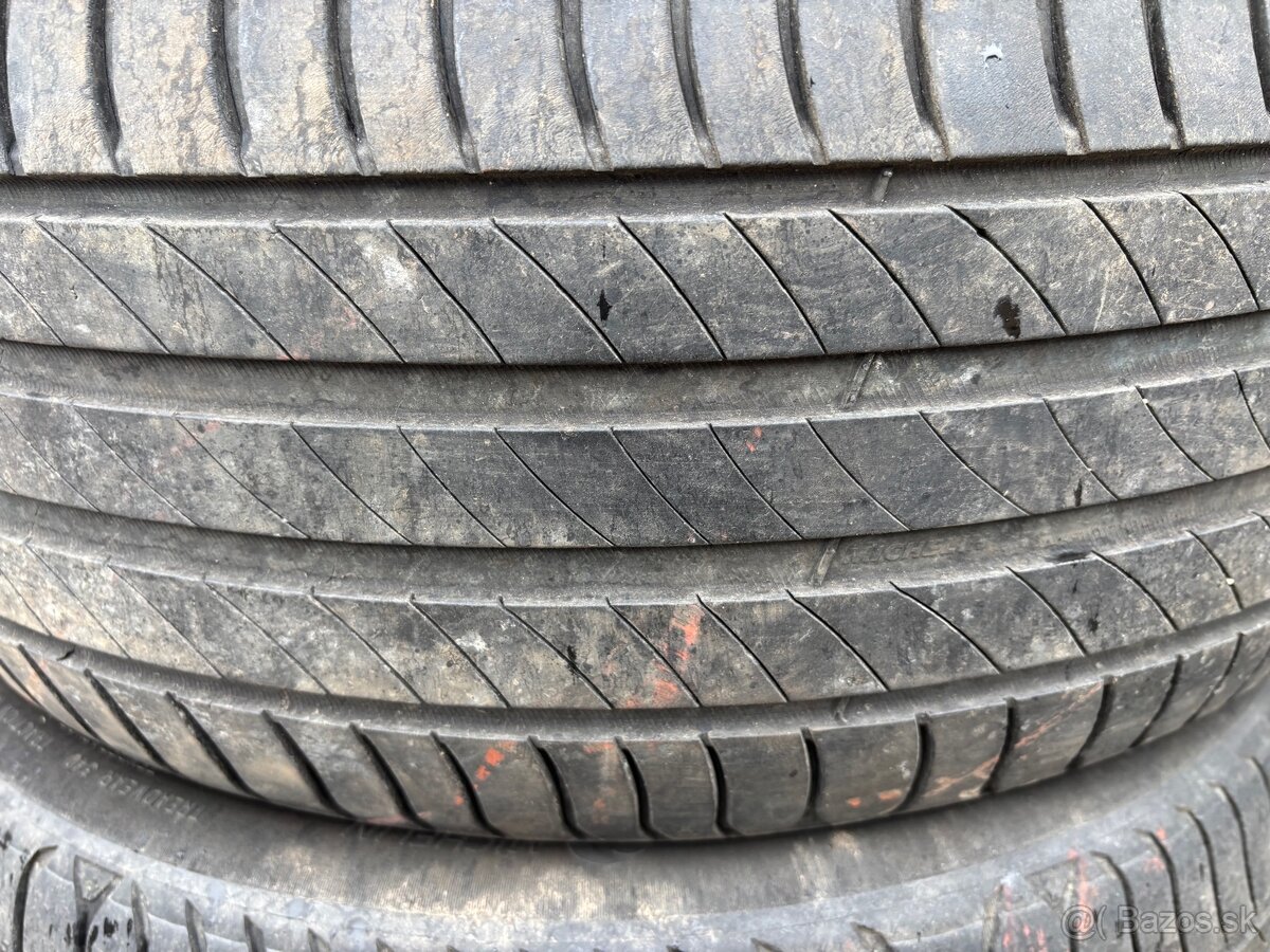 Letné pneu. 225/55R17 - 2