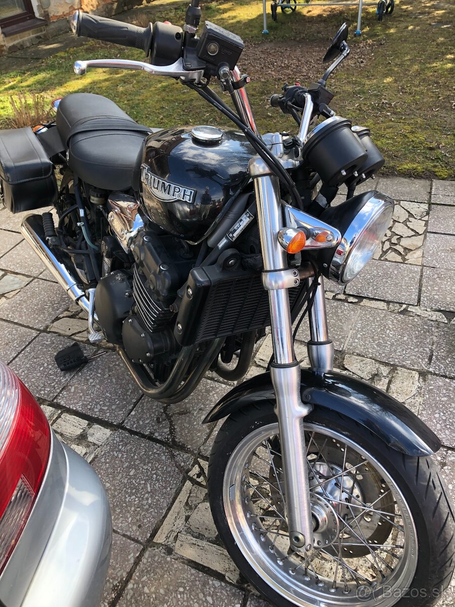 Triumph Legend 900tt - 2