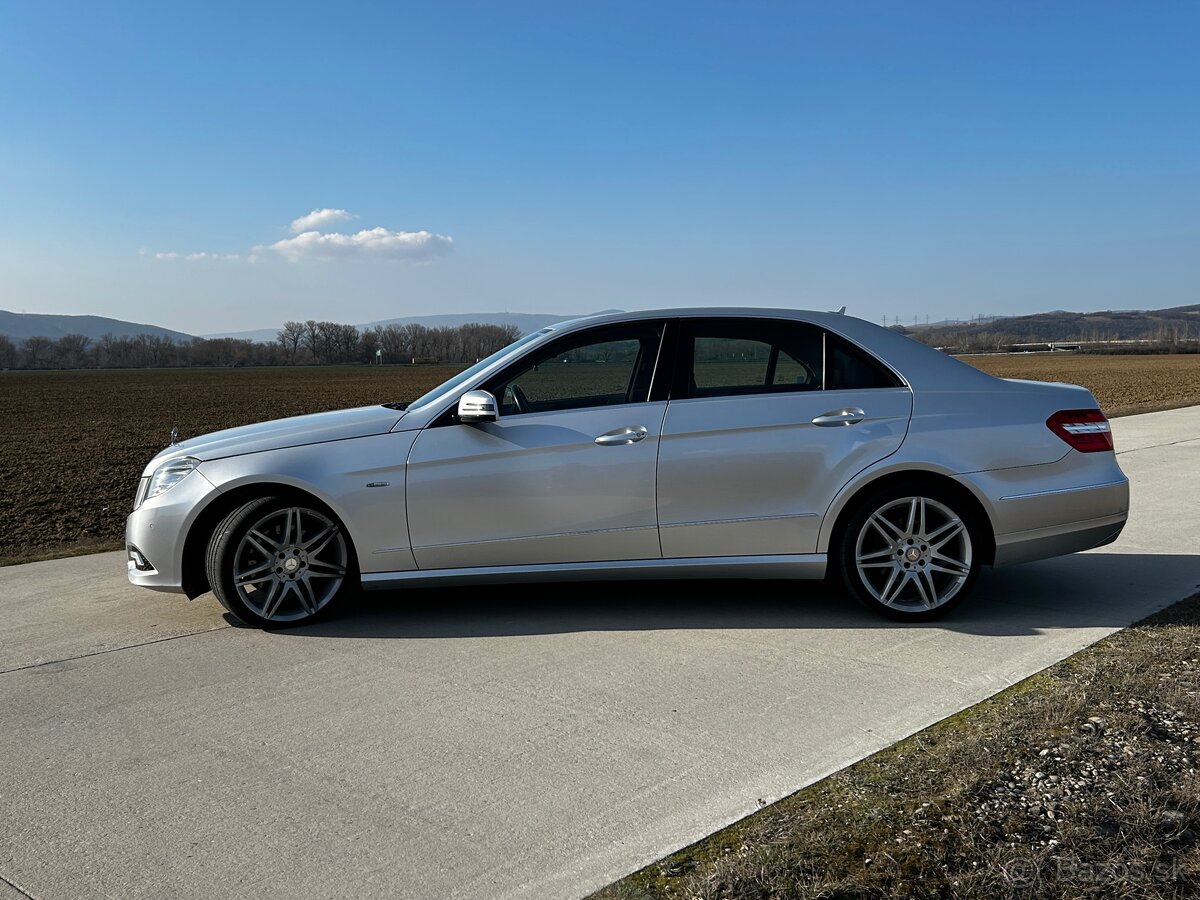 Mercedes Benz E-250 CDI - 2