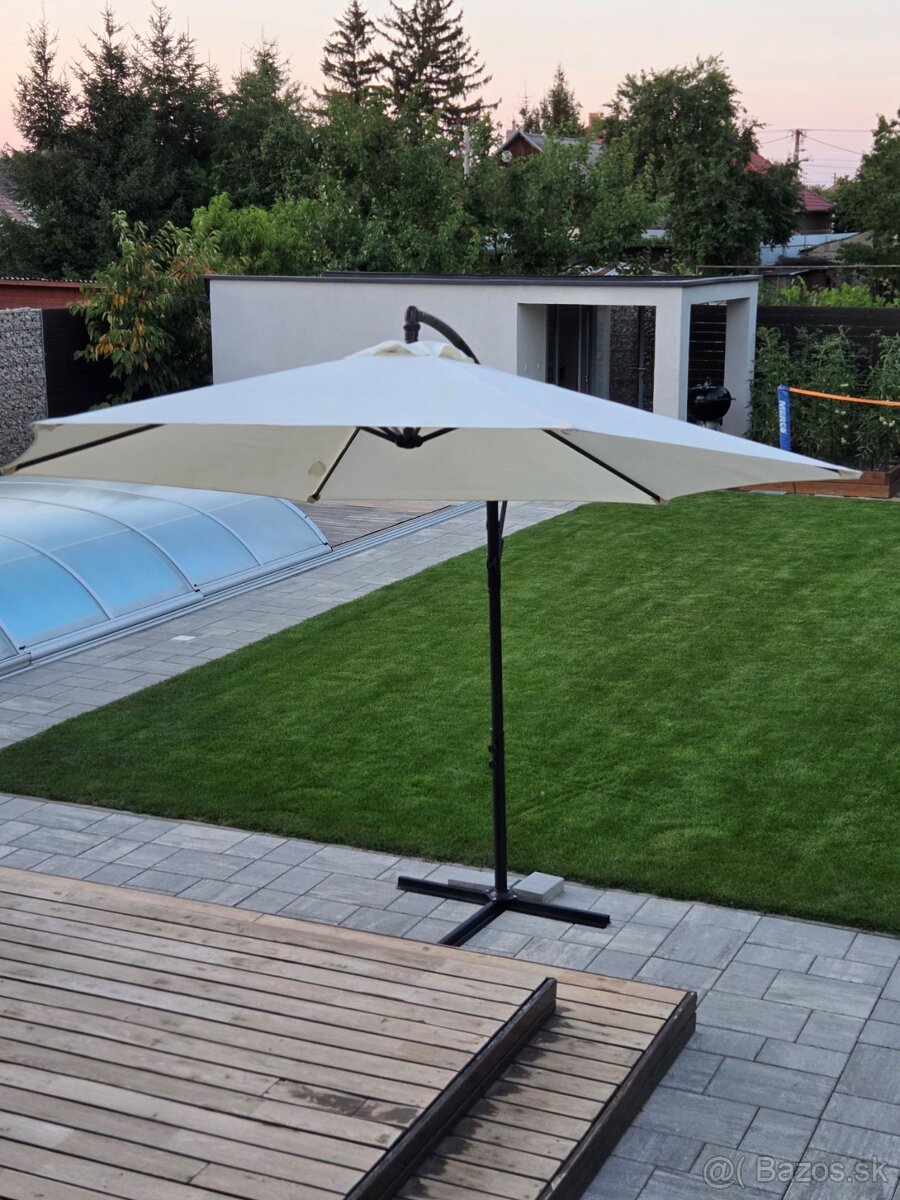 Slnečník s priemerom 350cm - 2